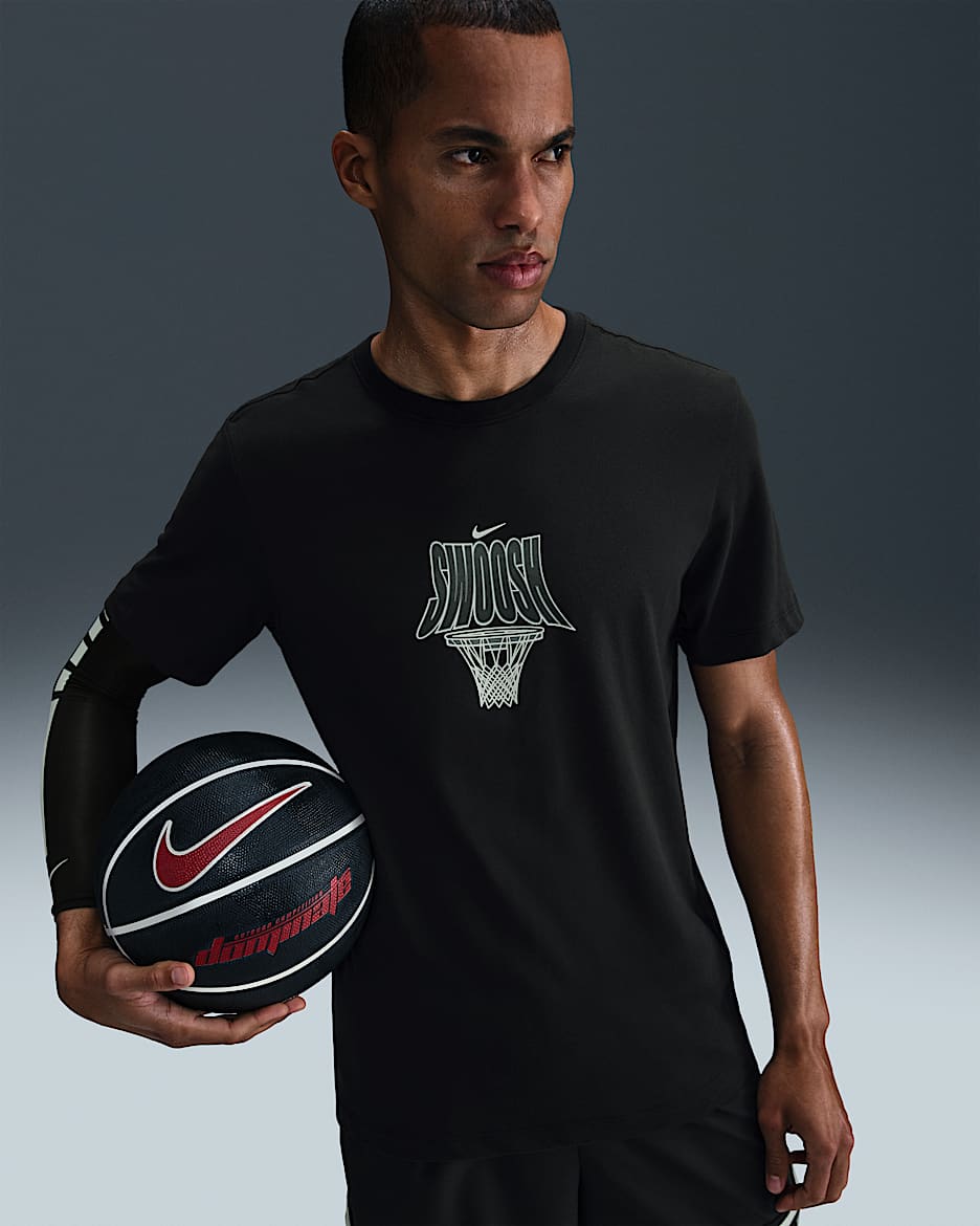 Tシャツ・カットソー Nike Men's Dry Fit Basketball T-Shirt HF6212-010 Nike Men's Dri-FIT Basketball T-Shirt. Nike IL